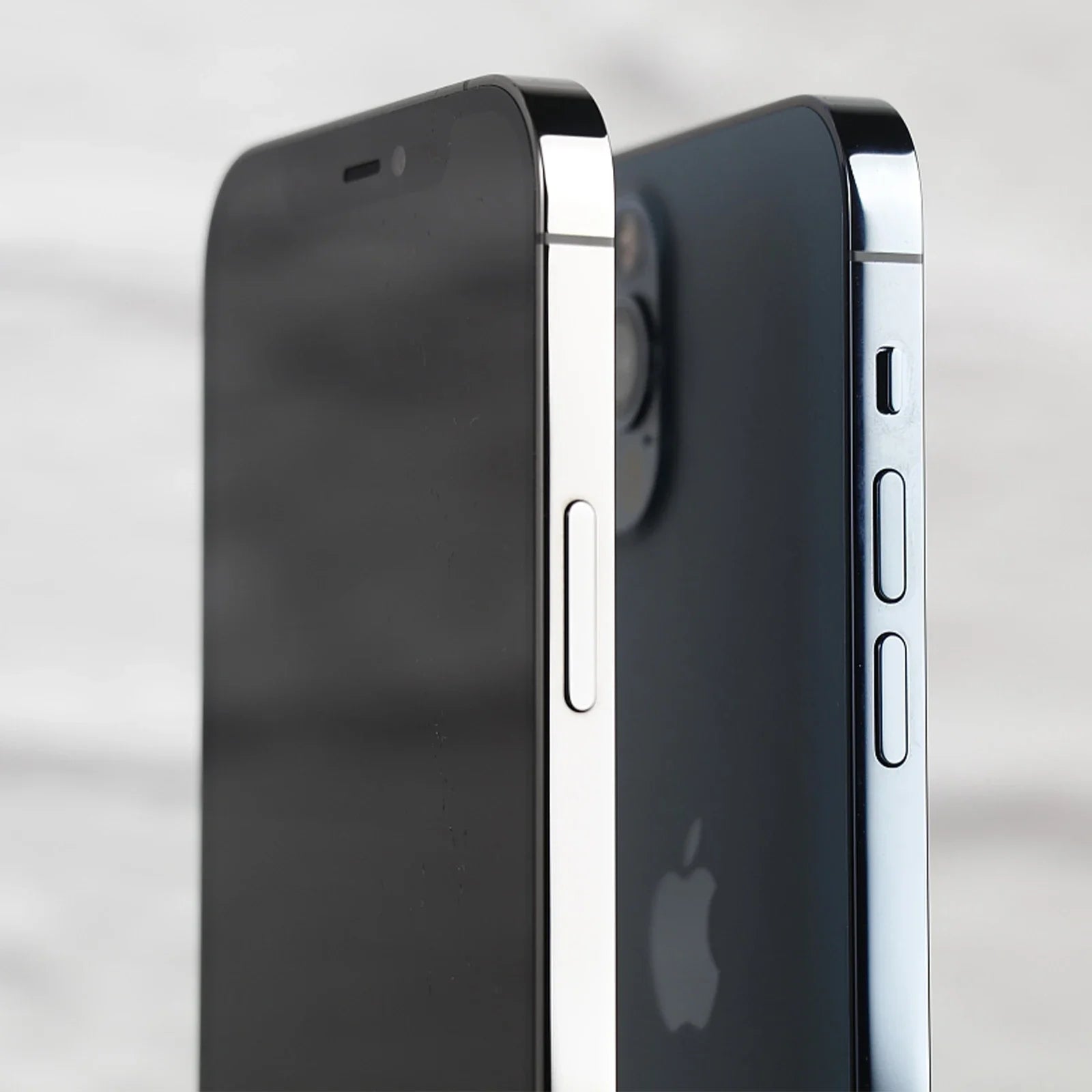 Original Apple iPhone 12 Pro 5G LTE Mobile Phone 6.1'' 6GB&128/256GB IOS A14 Bionic Hexa Core Triple 12MP Cellphone